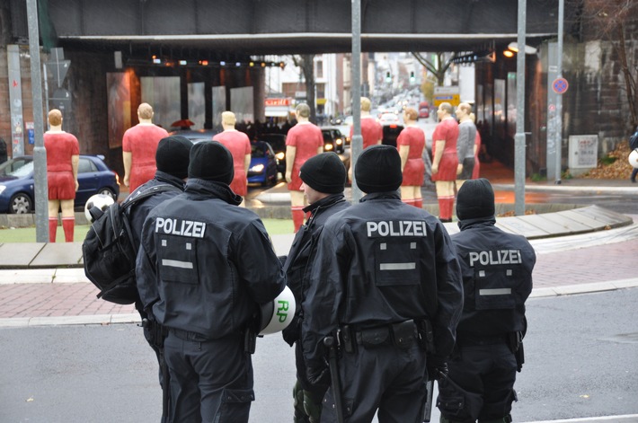 POL-PPWP: Ruhiger Polizeieinsatz beim Zweitligaduell