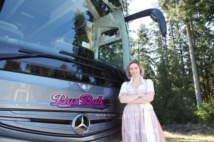 Aus der Bahn, die "Bus Babes" fahren! Ab 12. Mai 2019 sonntags um 20:15 Uhr bei kabel eins