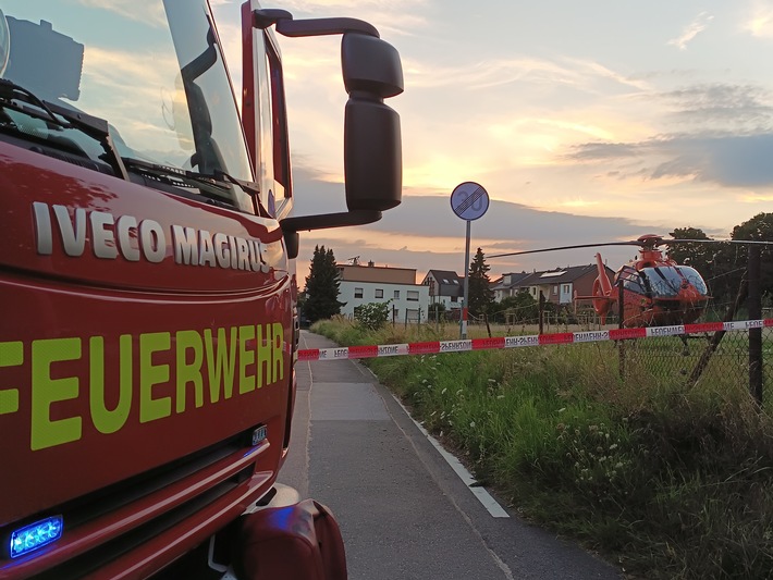 FW-LEV: Einsatzreicher Montag für die Feuerwehr Leverkusen