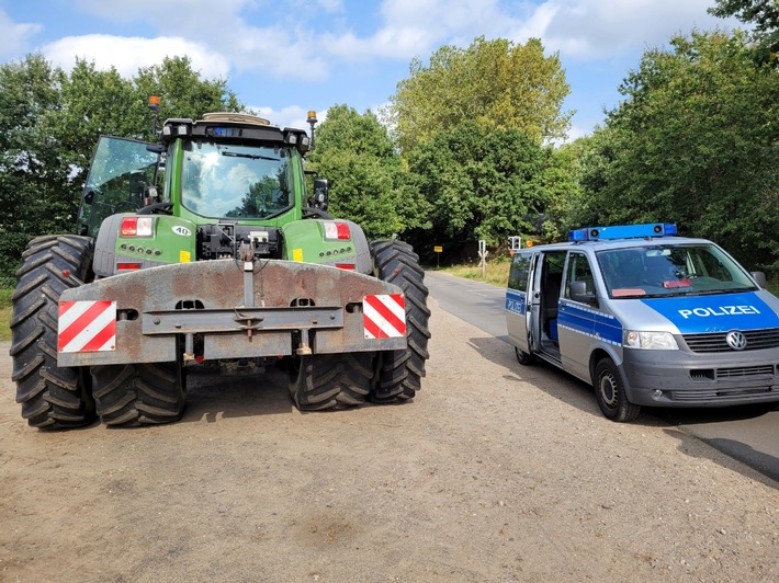 POL-LG: Kontrolle von land- und forstwirtschaftlichen Fahrzeugen im Landkreis Harburg