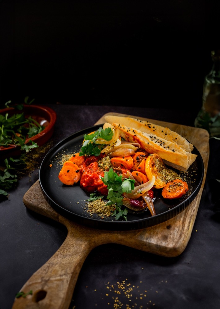 PRESSEMITTEILUNG: Gewürze als Impulsgeber: Compass Group setzt mit „Spice it up“ neue Akzente in der Gemeinschaftsverpflegung