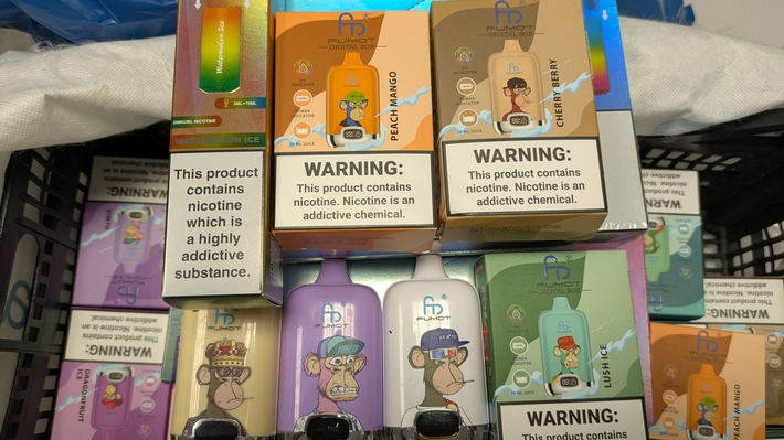HZA-OS: Zoll stellt Vapes auf Osnabrücker Flohmarkt sicher; Steuerschaden in Höhe von 1.300 Euro