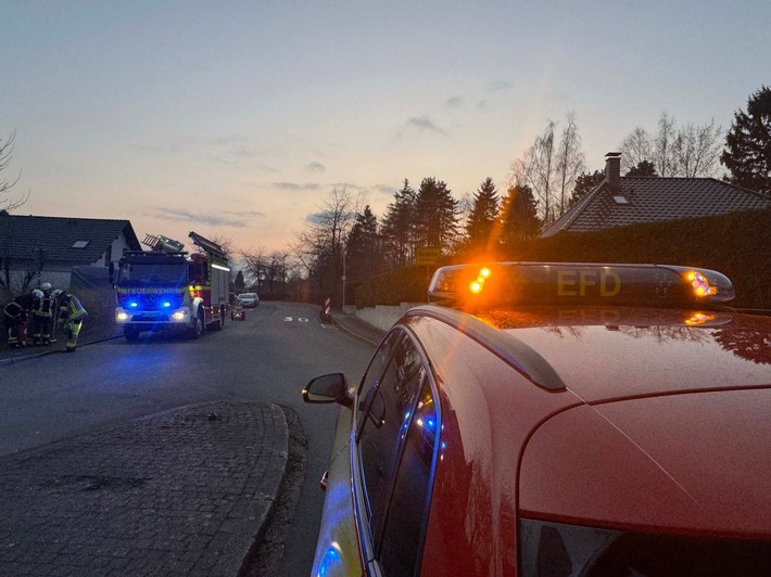 FW-EN: Zwei Kradunfälle kurz hintereinander - Motorräder verunfallten an der Wittener Landstraße und Hengsteyseestraße