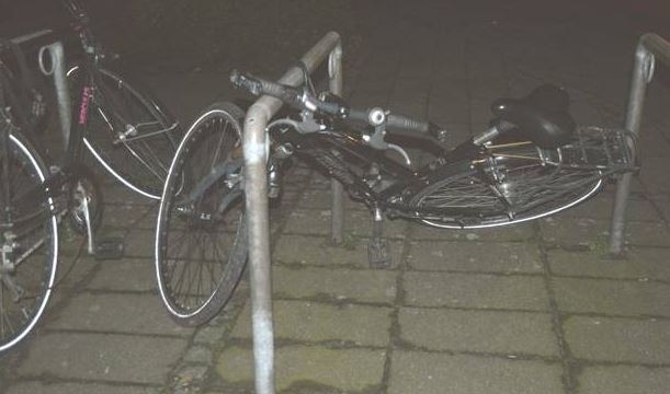 POL-DH: --- Stuhr - Sachbeschädigung an Fahrrad / Polizei sucht Geschädigte ---