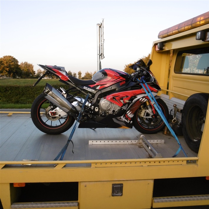 POL-AC: Polizei beschlagnahmt zwei Motorräder nach illegalem Motorradrennen