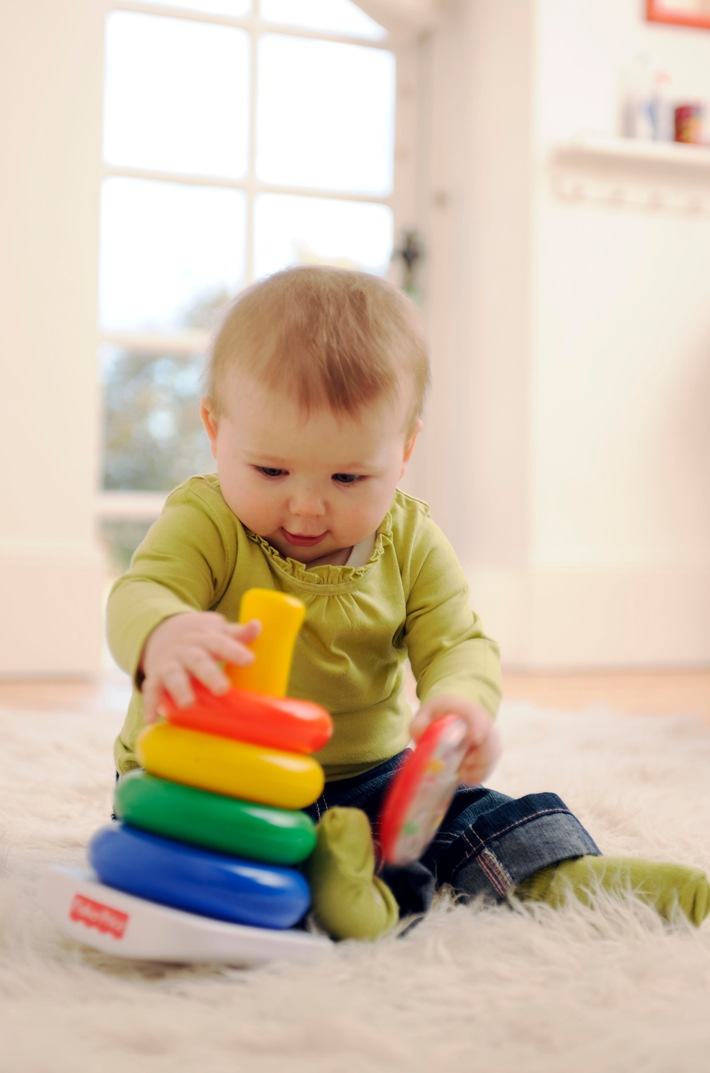 Fisher-Price schenkt Babys eine Farbring-Pyramide (BILD)