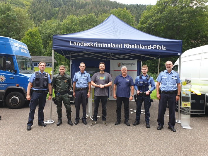 LKA-RP: Motorrad-Kampagne &quot;Sicher ankommen&quot; - Polizei Rheinland-Pfalz kontrollierte und informierte Biker im Landkreis Ahrweiler