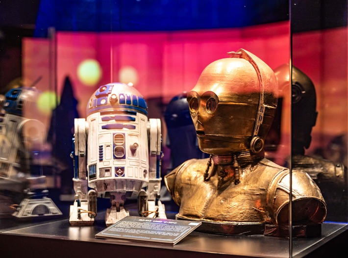 Nach Ausstellungserfolg verlängert: "The Fans Strike Back" mit neuem internationalem Fanfilm noch bis zum 12.04 im Münchner Pineapple Park