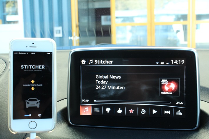 Smartphones und Multimedia im Auto: Die Sicherheit geht vor