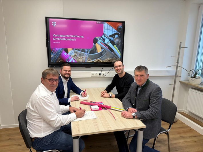 Glasfaserausbau im Markt Kirchenthumbach ist zum Greifen nah