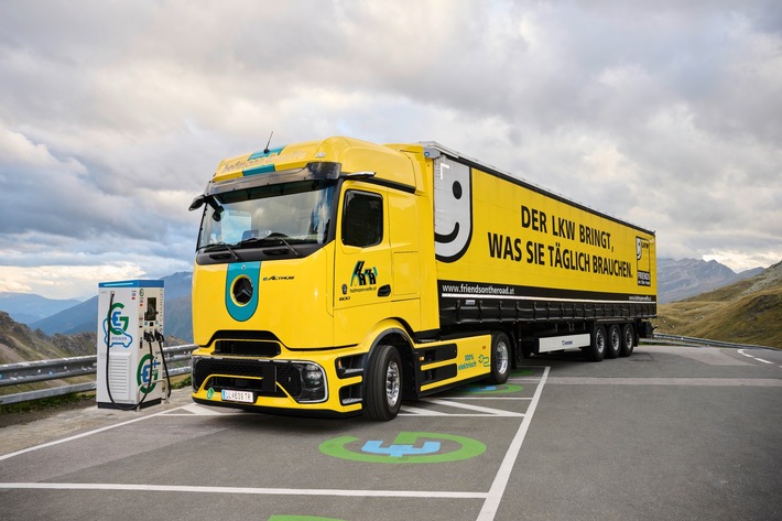 KEBA zeigt Ladepower für Schwerlastverkehr