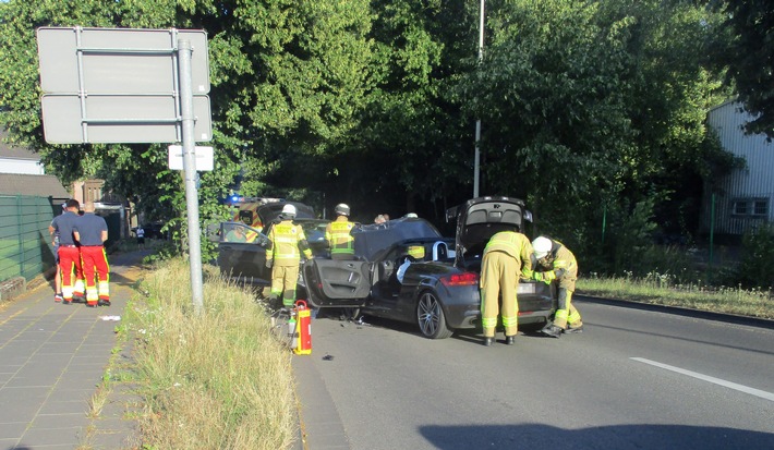 POL-REK: 180628-3: Drei Verletzte nach Frontalzusammenstoß- Frechen