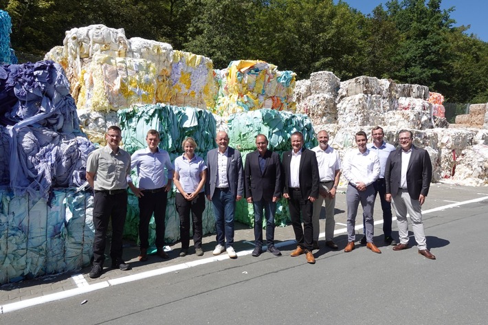 Thüringens Umweltminister Kummer besucht Koehler Paper Standort Greiz im Rahmen seiner Sommertour