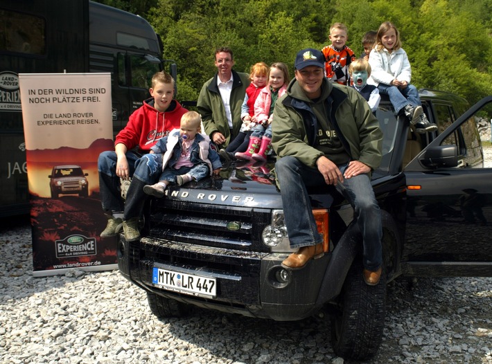 Spaß haben kann so einfach sein! - Land Rover Family Day in Wülfrath mit 650 Besuchern voller Erfolg ... / insgesamt 5.250 Euro Spende an UNICEF