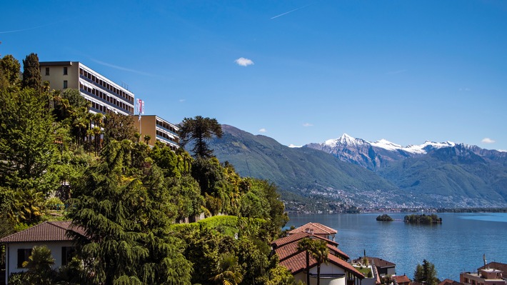 Parkhotel Brenscino unter neuer Leitung eingeweiht / Reka investiert 50 Millionen in die Feriendestination Tessin