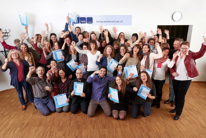 Heilpraktikerschule Luzern: 71 Diplome überreicht