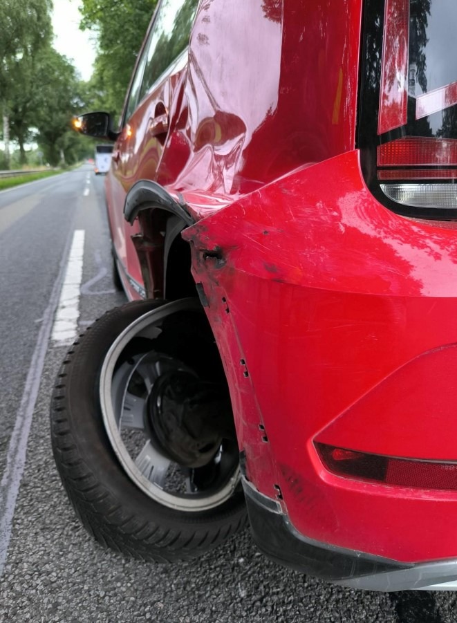 POL-ROW: ++ Bedrohung, Körperverletzung und Widerstand gegen Polizeibeamte in Bremervörde ++ Zwei Fälle von Sachbeschädigung in der Gemeinde Sottrum ++ Unfall unter Alkoholeinfluss auf der B71++