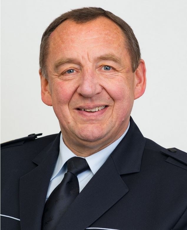 POL-MA: Heilbronn/Mannheim: Polizeivizepräsident Karl Himmelhan ins 
Landespolizeipräsidium berufen
