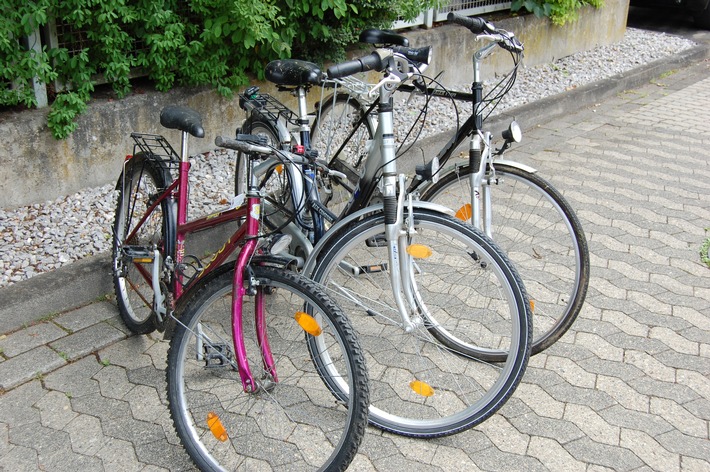 POL-NOM: Fahrräder aufgefunden