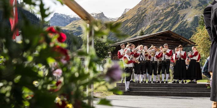 Denken und Lauschen am Berg - Der Kultursommer in Lech Zürs am Arlberg - BILD
