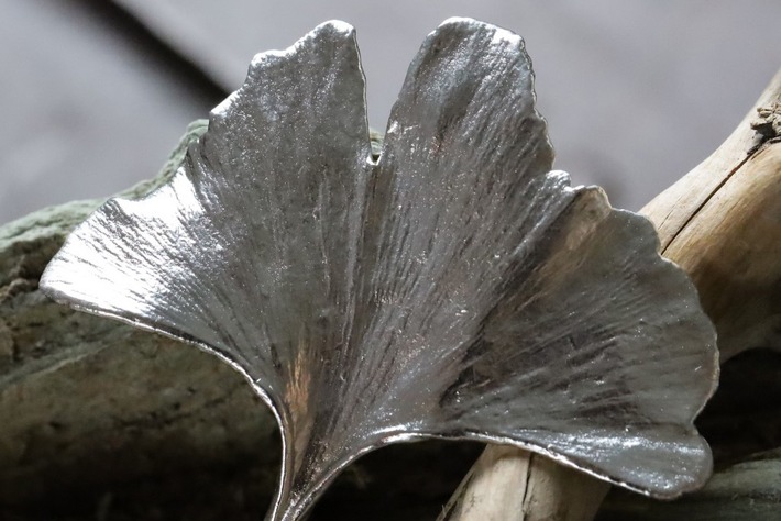 Galvano Studio Zug: Veredeln seit 1977 – von Rhodium Schmuck bis Ruthenium-Finish