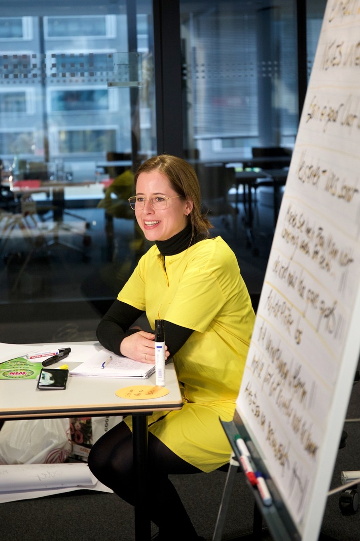 Kompetenzen statt Alter / Neustarter-Stiftung aus Zürich zieht ein Jahr nach Neuausrichtung auf die beruflichen Neustarts von Schweizerinnen & Schweizern im Alter von 49+ positive Bilanz