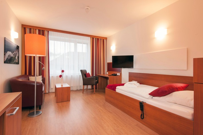 Schön Klinik Bad Bramstedt eröffnet neues Bettenhaus mit hohem Komfort / Raum für weitere Spezialisierungen in 2014
