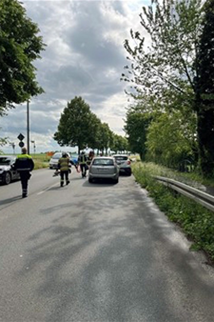 POL-ME: Auffahrunfall - 37-Jähriger verletzt - 2506030