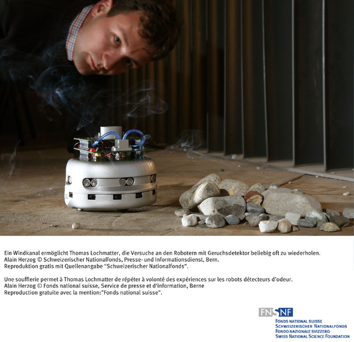 FNS: Image du mois décembre 2006: Un système multi-robots pour la 
détection olfactive