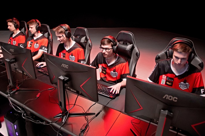 Das E-Sports-Team "Kaufland Hangry Knights" stellt sich vor