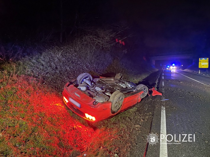 POL-PPWP: Vor Kontrolle geflüchtet und Unfall gebaut