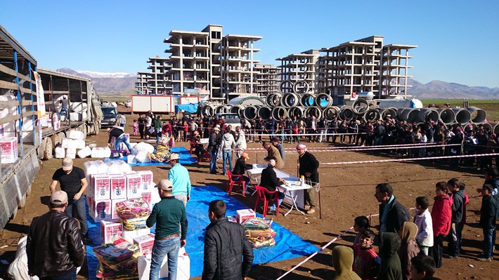 Irak - Terre des hommes distribue une aide d&#039;urgence aux familles déplacées / Des «kits d&#039;hiver» pour 800 familles déplacées / Plus de deux millions de réfugiés en Irak