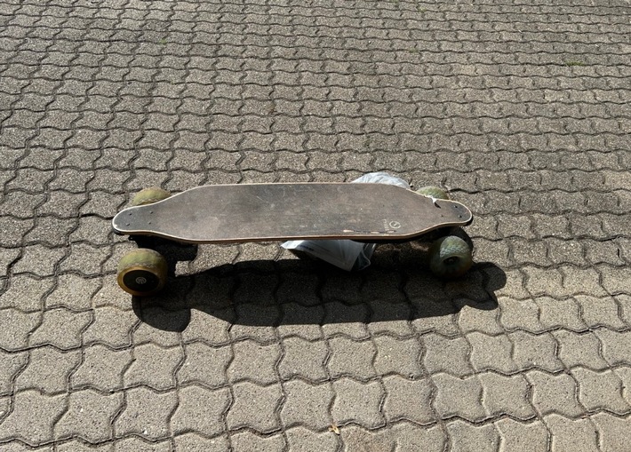 POL-PDLD: Edenkoben - Unter Drogeneinfluss mit motorisiertem Skateboard gestoppt