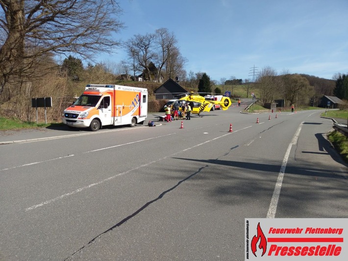 FW-PL: 2 Brandeinsätze, 1 Brandmeldealarm und 2 Verkehrsunfälle am Wochenende in Plettenberg