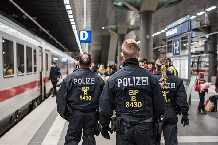 BPOLI MD: Demonstrationsgeschehen am Samstag, den 21. Januar in Magdeburg: Die Bundespolizei informiert
