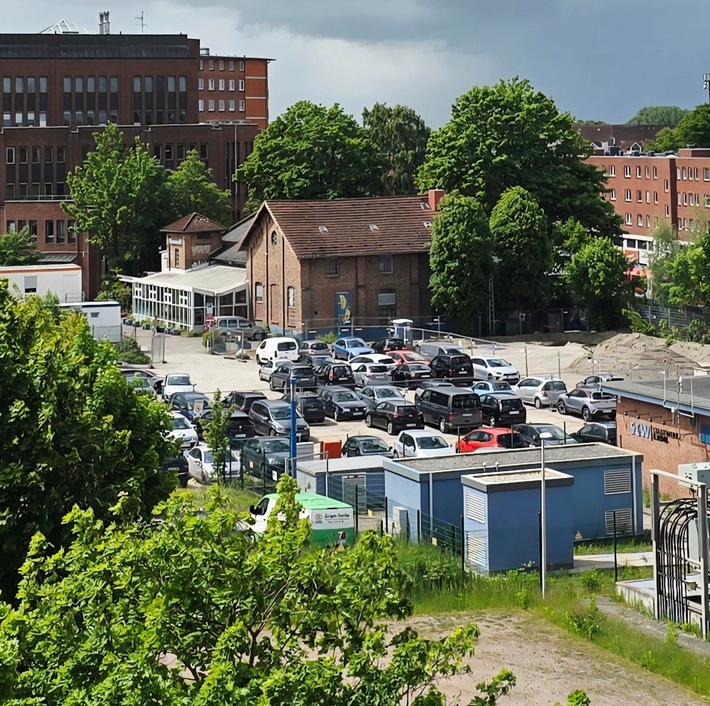 medac informiert: Vollsperrung wegen Parkplatzsanierung an der Theaterstraße