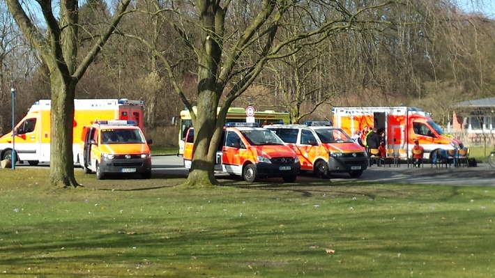 RKiSH: GröNo - Schwelbrand in der Gemeinschaftsschule in Horst Kreis Steinburg / insgesamt 24 verletzte Schüler