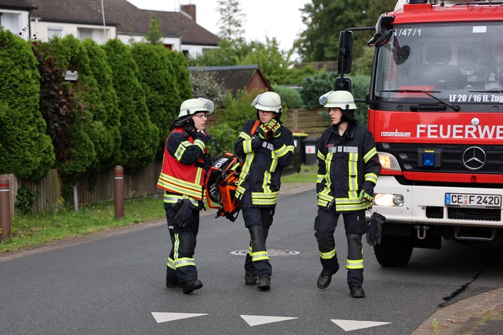 FW Hambühren: Küchenbrand entpuppt sich als glimmende Kaffeemaschine