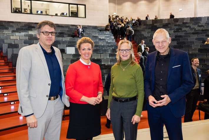 Erste Zukunftskonferenz NRW holt Landespolitik und -Wissenschaft zur Umsetzung der Nachhaltigkeitsziele an einen Tisch