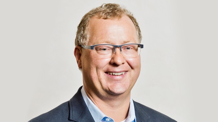 Günter Göbel neu in den Aufsichtsrat der Bertelsmann SE &amp; Co. KGaA gewählt