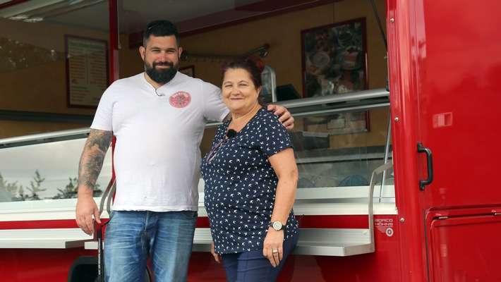 Neue Folge von "Zurück in die Arbeit": RTLZWEI begleitet Arbeitnehmer und Selbstständige in der Pandemie