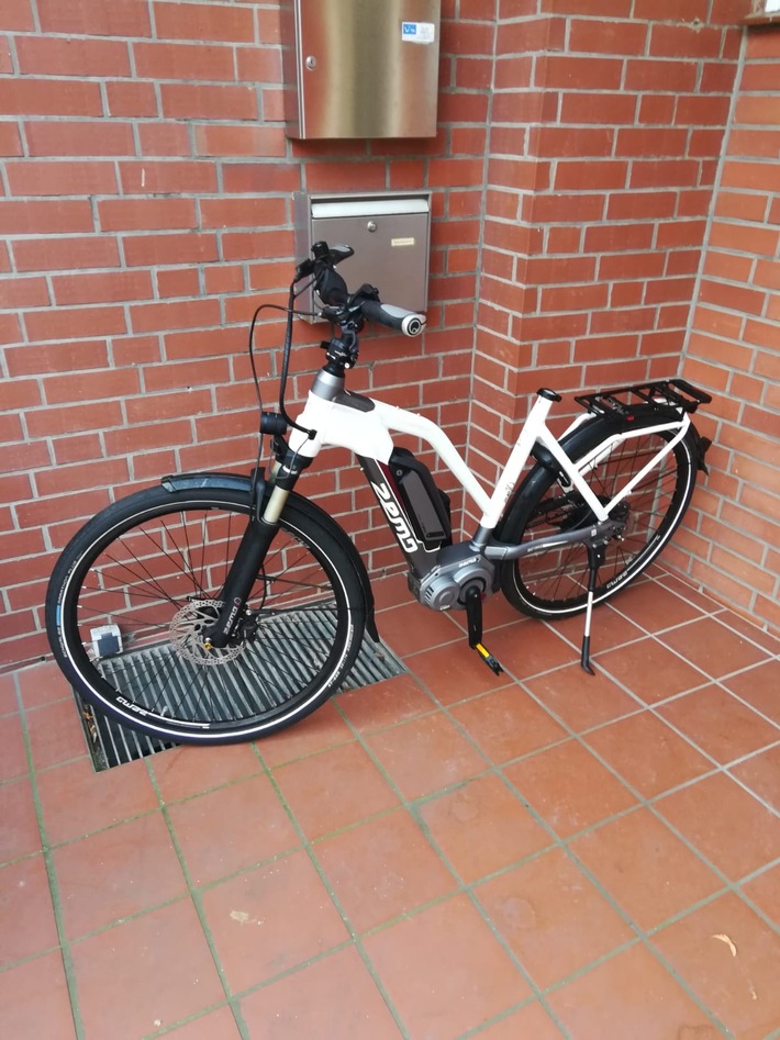 POL-STD: Polizei sucht Fahrradeigentümer von hochwertigem E-Bike