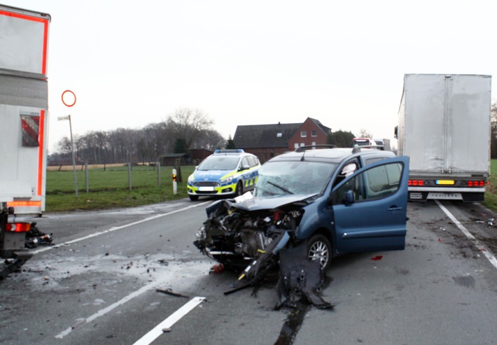 POL-SO: Lippetal-Lippborg - Verkehrsunfall mit Personenschaden - Vollsperrung -Folgemeldung-