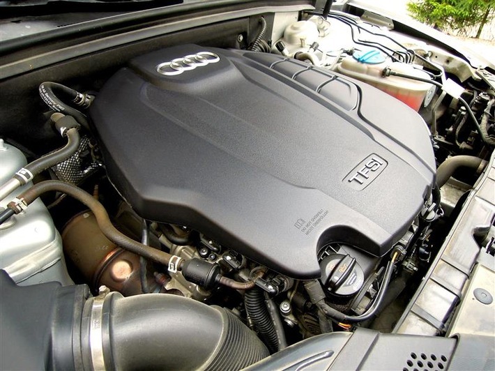 TFSI-Motor von Audi. Weiterer Text über ots und www.presseportal.de/nr/140928 / Die Verwendung dieses Bildes ist für redaktionelle Zwecke honorarfrei. Veröffentlichung bitte unter Quellenangabe: "obs/VON RUEDEN"