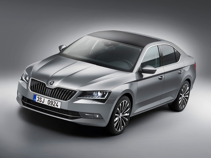 SKODA Superb - eine neue Ära: Weltpremiere des neuen SKODA Flaggschiffs in Prag (FOTO)