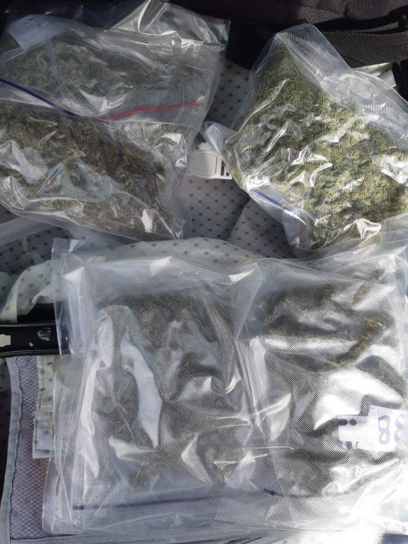 BPOL-BadBentheim: Bundespolizei findet Drogen im Koffer eines 52-Jährigen