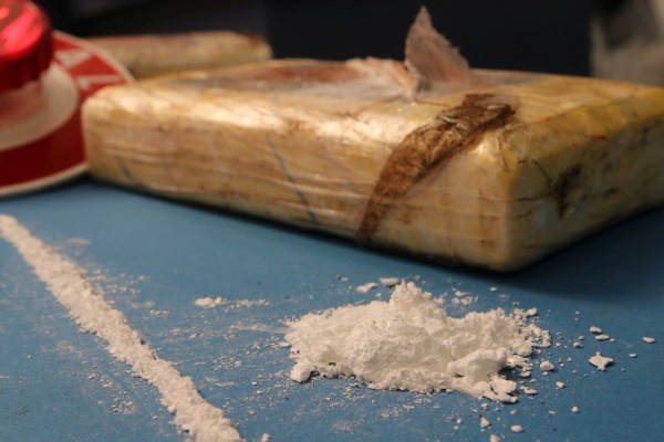 ZOLL-HH: Zoll findet im Hamburger Hafen so viel Kokain wie noch nie