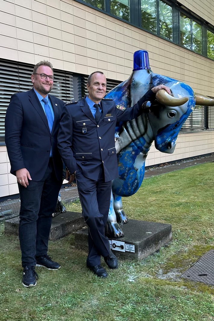 POL-PDPS: Neuer Stier in Pirmasens
