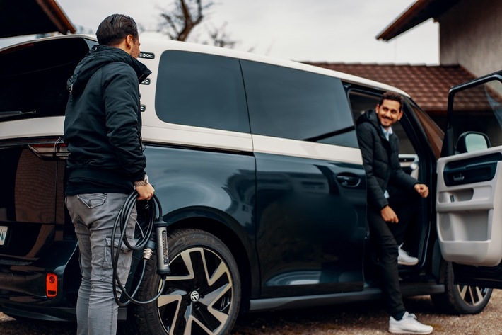 Media Alert: E-Mobilität einfach erklärt - Urlaub ohne Nachladen