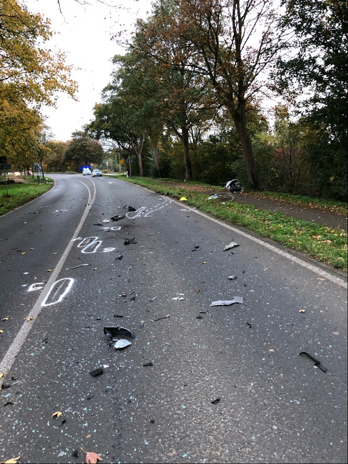 POL-WES: Rheinberg - Nachtrag zum tödlichen Verkehrsunfall / hier Fotos für die Medienvertreter